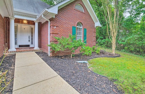 Columbus House | Charming Columbus Home w/ Game Room, Near AFB!