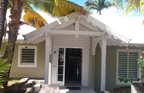 Fort-de-France Villa | Relaxing Villa with Kitchen and Tropical Garden Views