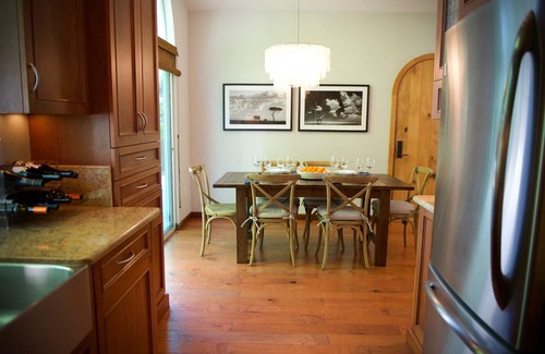 Yountville House | Tranquil Retreat in Yountville with Spa & Family Amenities