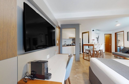 Downtown Cancun Hotel | Inviting Condo with Pool, Kitchenette, and Balcony Access