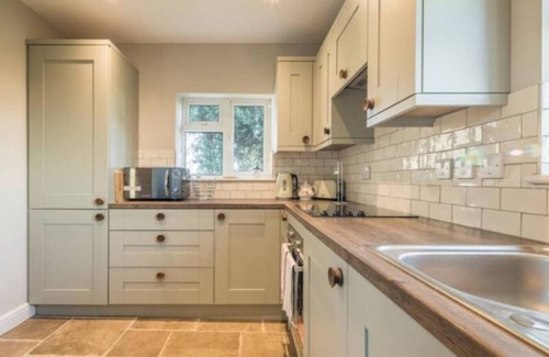 Littleport Apartment | Charming & Cosy - Bewick Cottage