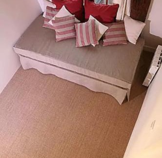 Quartier Sainte-Avoye Apartment | Stylish Triplex Retreat in Trendy Marais - 4-Star Comfort