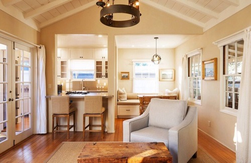 Golden Rectangle House | Idyllic Cottage in Downtown Carmel with Hot Tub & Large Yard