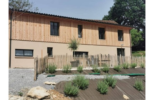 Saint-Amand-de-Coly House | Cozy Cottage Retreat at Le Séchoir - Family Friendly Stay