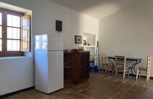 Alora Cottage | Cozy Cottage with Panoramic Views of Torcal de Antequera