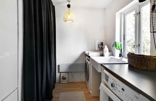 Hundested House | Cozy Beach Cottage with Hot Tub and Pet-Friendly Amenities