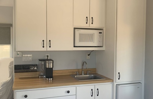 Temecula Cottage | Cozy Cottage Retreat in Scenic Wine Country, Rated 9.8