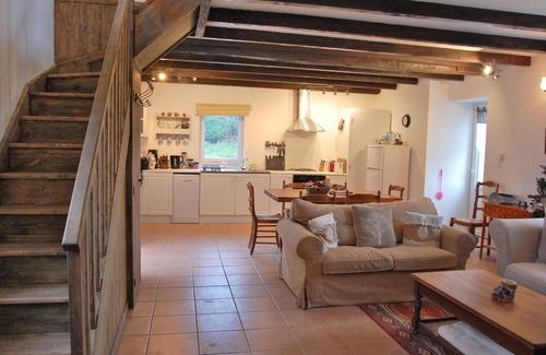 Credin Cottage | Idyllic Cottage with Pool in Peaceful Breton Countryside