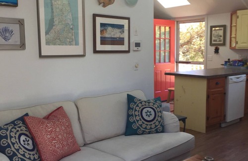 North Eastham Cottage | Cozy Cottage Steps from Beach with Pool and Ocean View
