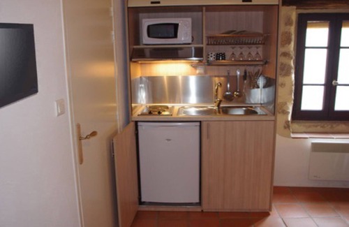 Joannas Apartment | Inviting Cottage "le Lilas" with Pool and Spa Amenities