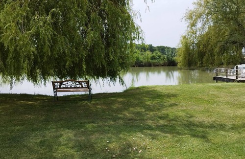 Naussannes Cottage | Gite Naussannes: Cozy Retreat with Pool and Spa Amenities