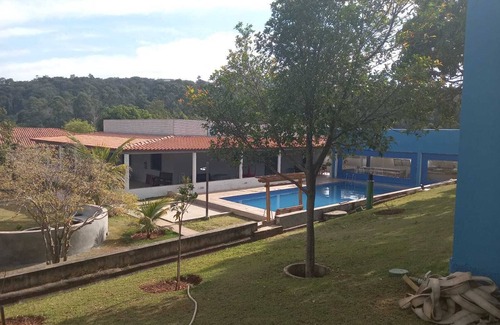 Mairinque House | Inviting Cottage with Outdoor Fireplace and Private Pool