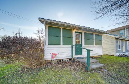Geneva-on-the-Lake House | Family-Friendly Cottage with Yard Near Lake Erie - 9.7 Rated