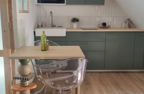 Saint-Quay-Perros Apartment | Tranquil Oceanfront Studio in Perros Guirec - 10/10 Rating