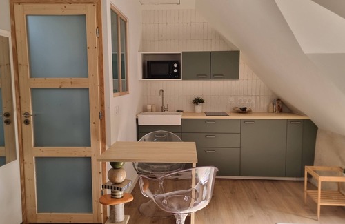Saint-Quay-Perros Apartment | Tranquil Oceanfront Studio in Perros Guirec - 10/10 Rating