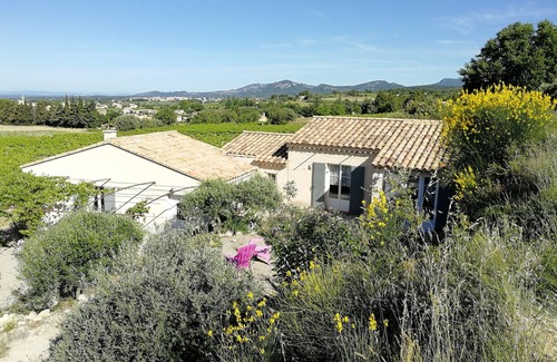 Saint-Pierre-de-Vassols House | Charming country house, foothills of the Ventoux, 3 bedrooms, calm and magnificent view