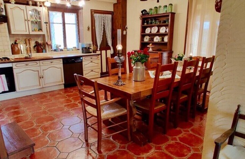 Malay House | Serene Country House Retreat in the Heart of Burgundy
