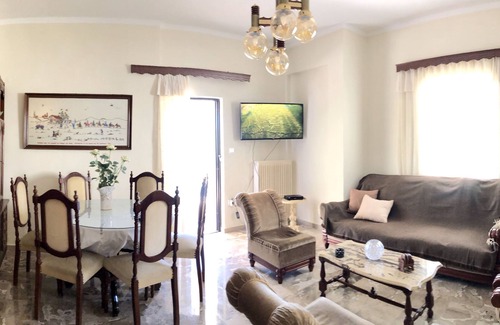 Patsos House | Exceptional Countryhouse Retreat Near Patsos Gorge with WiFi
