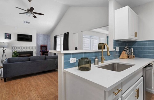 Round Rock House | Peaceful 3-Bedroom Retreat in Prime Location with Breakfast