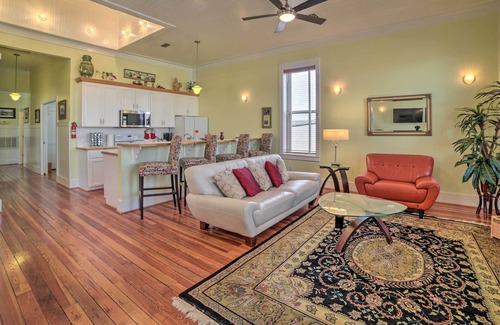 De Funiak Springs Apartment | Exquisite DeFuniak Apartment in Historic Downtown