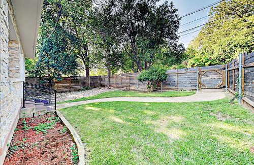 Central East Austin House | Delightful Retreat: Guest Rated 9.7 with Family-friendly Amenities