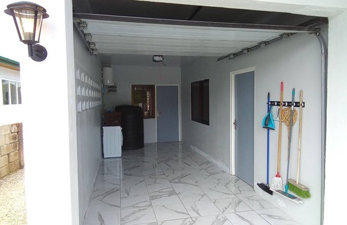 Paramaribo House | Charming detached holiday home in the beautiful area of Kwatta