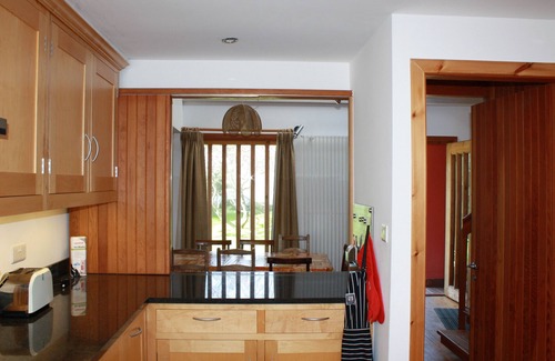 Gullane Apartment | Family-Friendly Detached Home with Pet Amenities in Gullane