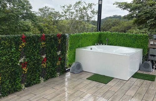Cerro Plano House | Charming Dome “El Olam” in amazing Coyolar with AC