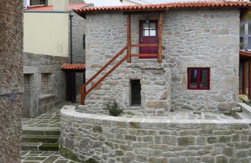 Armamar Apartment | Charming Douro Valley Stone Home