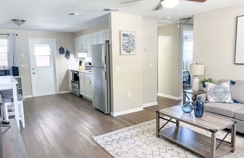 Zephyrhills House | Guest Rated 10/10: Family-Friendly Home in Zephyrhills!