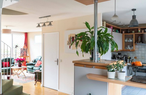 Quartier de la Maison-Blanche Apartment | Duplex with Two Balconies and Family-Friendly Amenities