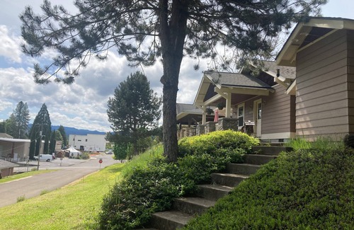 Elkton Cottage | Cozy Elkton Cottage: Guest Rated 10/10 with Breakfast