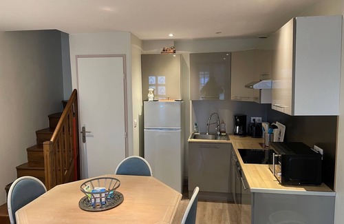 Saint-Valery-en-Caux House | Delightful Fisherman's Cottage with Ocean View & Kitchen