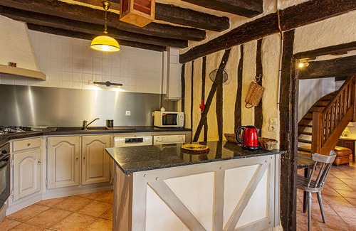 Cour-Cheverny Cottage | Family-Friendly Gite Cour-Cheverny with Spa and Kitchen