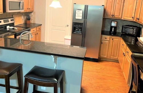 Auburn Apartment | Charming Family Friendly Condo in Ideal Location