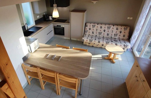 Biville Cottage | Spacious Gite La Hague: Ideal for Families & Pets Welcome