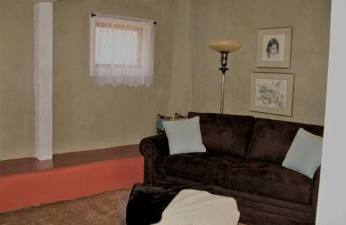 San Cristobal House | Charming Farm Cottage for Two near Taos Ski Valley, New Mexico