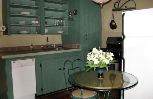 San Cristobal House | Charming Farm Cottage for Two near Taos Ski Valley, New Mexico