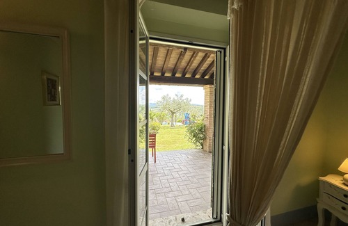 Gualdo Cattaneo Apartment | Cozy Flat with Pool and Spa in Scenic Hilltop Villa