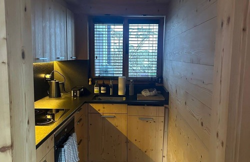 Saanen Apartment | Charming Flat in the Heart of Saanen