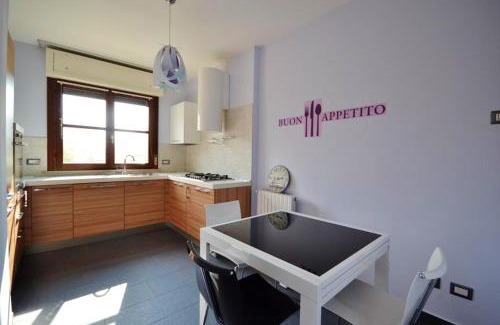 Vercelli Apartment | Cozy Flat in Vercelli with Child-Friendly Balcony Retreat