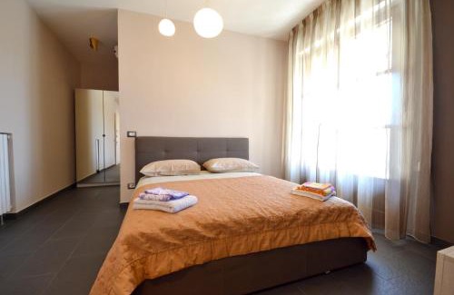 Vercelli Apartment | Cozy Flat in Vercelli with Child-Friendly Balcony Retreat