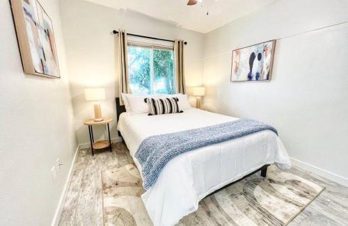 Lincoln Acres Apartment | Family-Friendly Flat Close to City - 4-Star Excellence