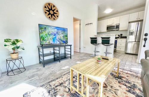 Lincoln Acres Apartment | Family-Friendly Flat Close to City - 4-Star Excellence