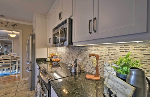 Florence House | Inviting Florence Retreat with Fireplace & Spa Amenities