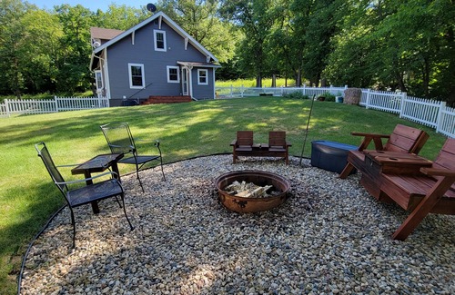 Ransom County House | Unforgettable Fort Ransom Escape with Family-Friendly Amenities