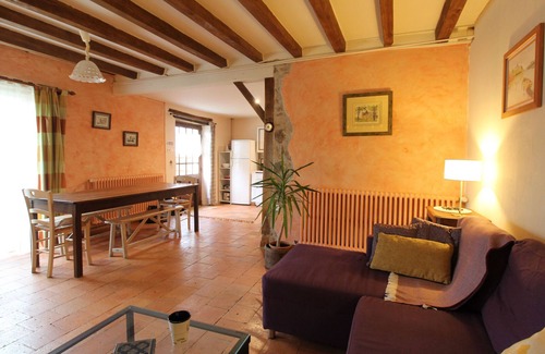 Blaison-Saint-Sulpice Cottage | Cozy Gite Blaison-Saint-Sulpice with Spa and Kitchen