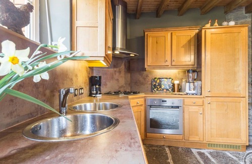 Coulouvray-Boisbenatre Cottage | Cozy Gite Coulouvray-Boisbenâtre with Spa and Kitchen