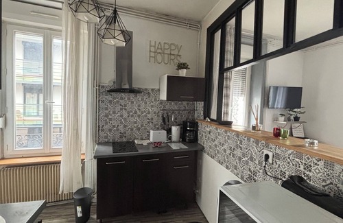 Clermont Ferrand City Centre Apartment | Charming, fully-equipped cocoon
