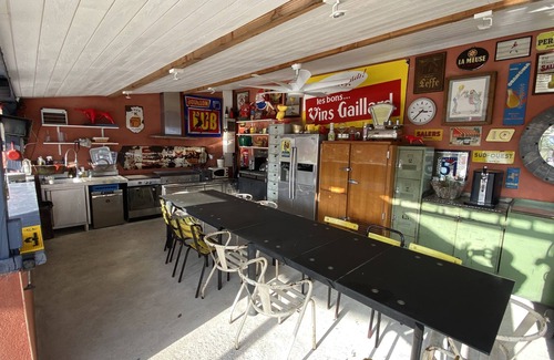 Meyssac House | Spacious Gîte Perfect for Families and Pet Lovers